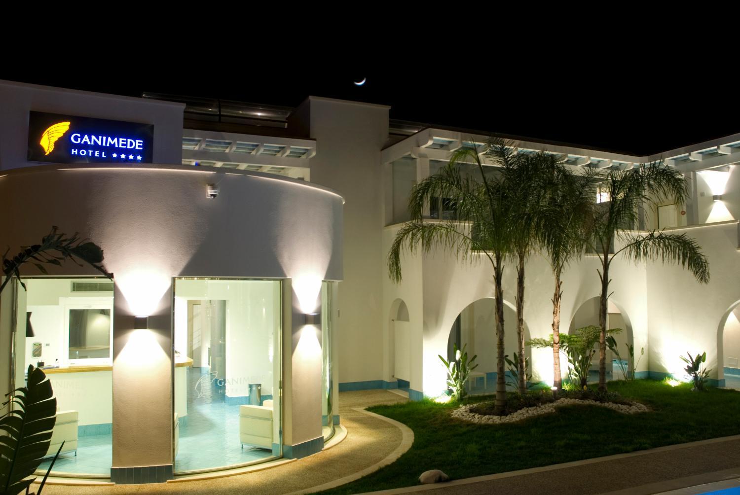 Ganimede Hotel Сперлонга Екстериор снимка